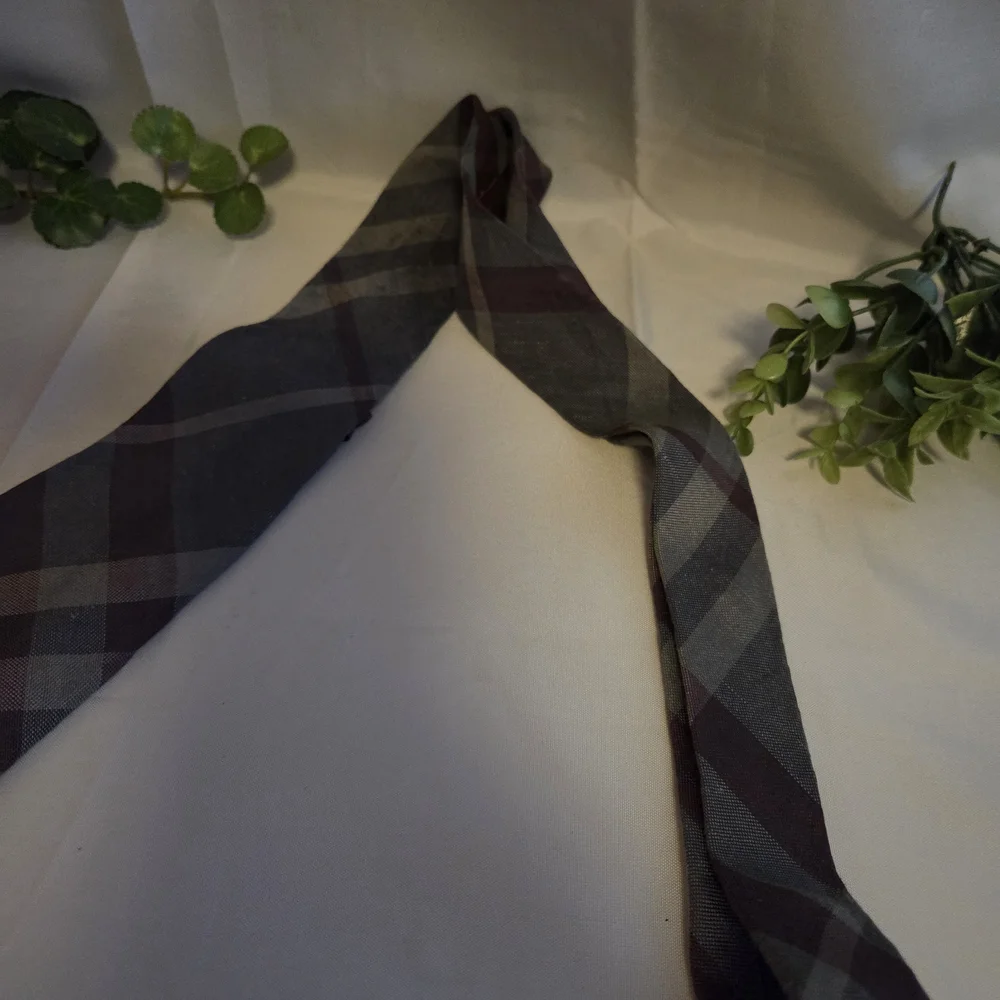 Burberry London Plaid Silk Linen Tie Made in England  Designer Necktie Prom - Picture 10 of 11